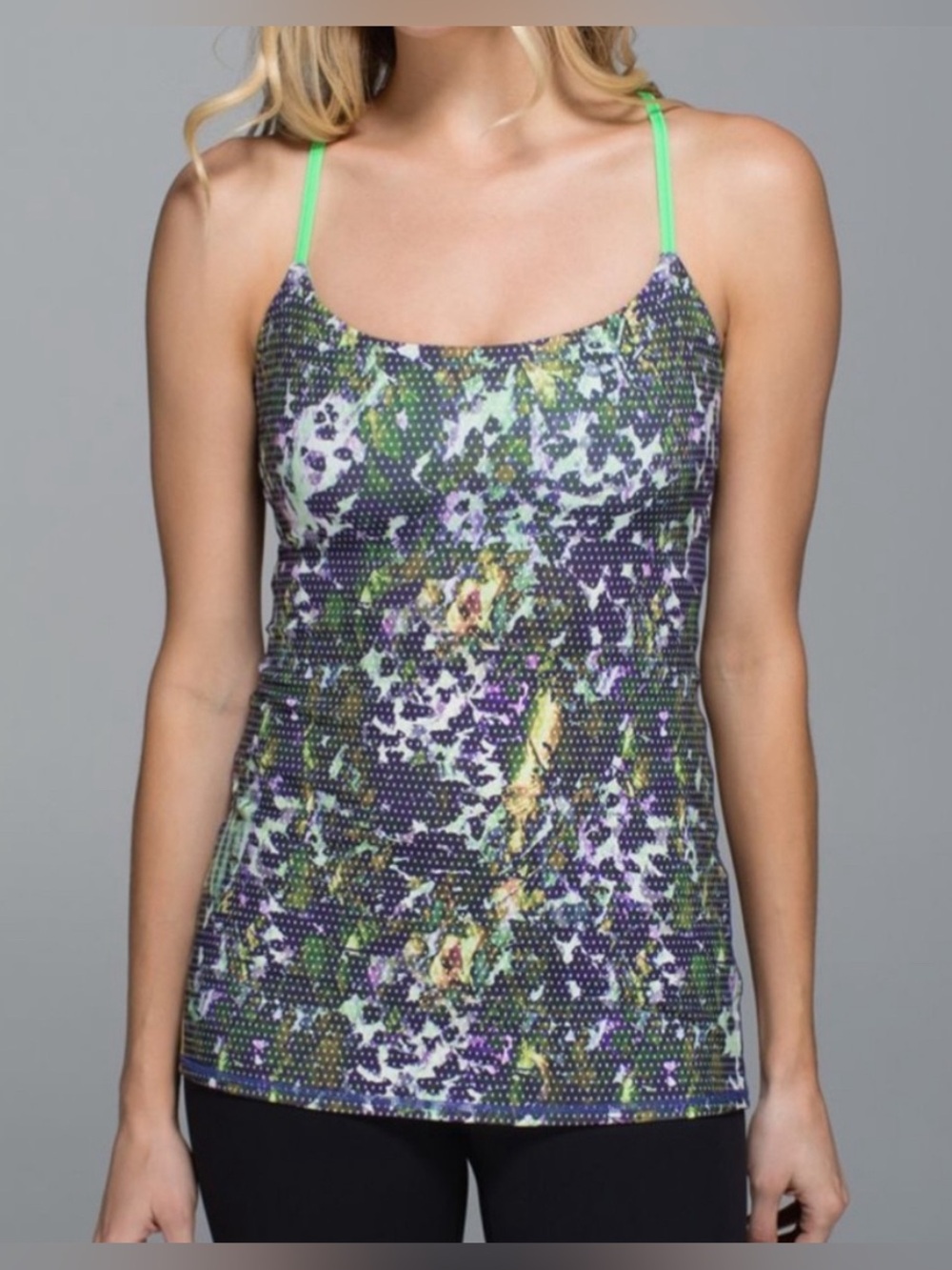 Lululemon Dancing Warrior Tank in the Floral Sport White Multi/Pistachio